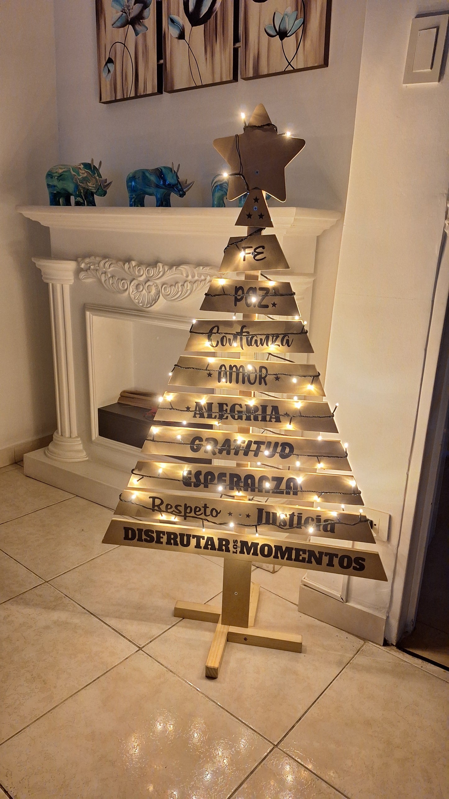 ARBOL NAVIDEÑO EN MADERA