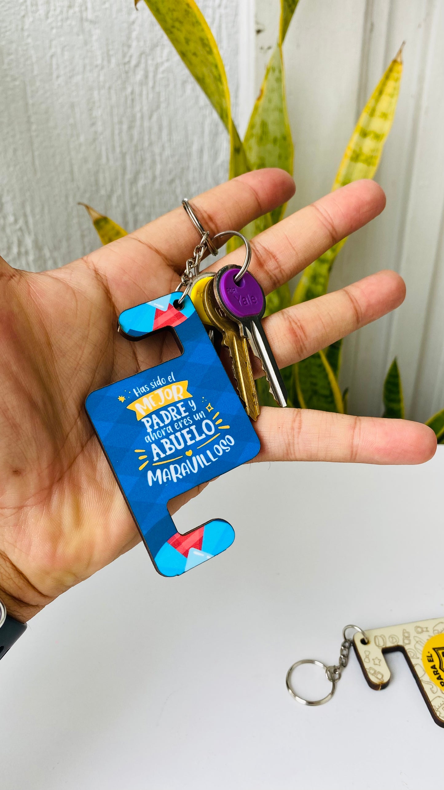 Regala 5 LLAVEROS PORTACELULAR a 5 PAPÁS diferentes! El Regalo Útil y Emotivo que cada Papá Merece + REGALO