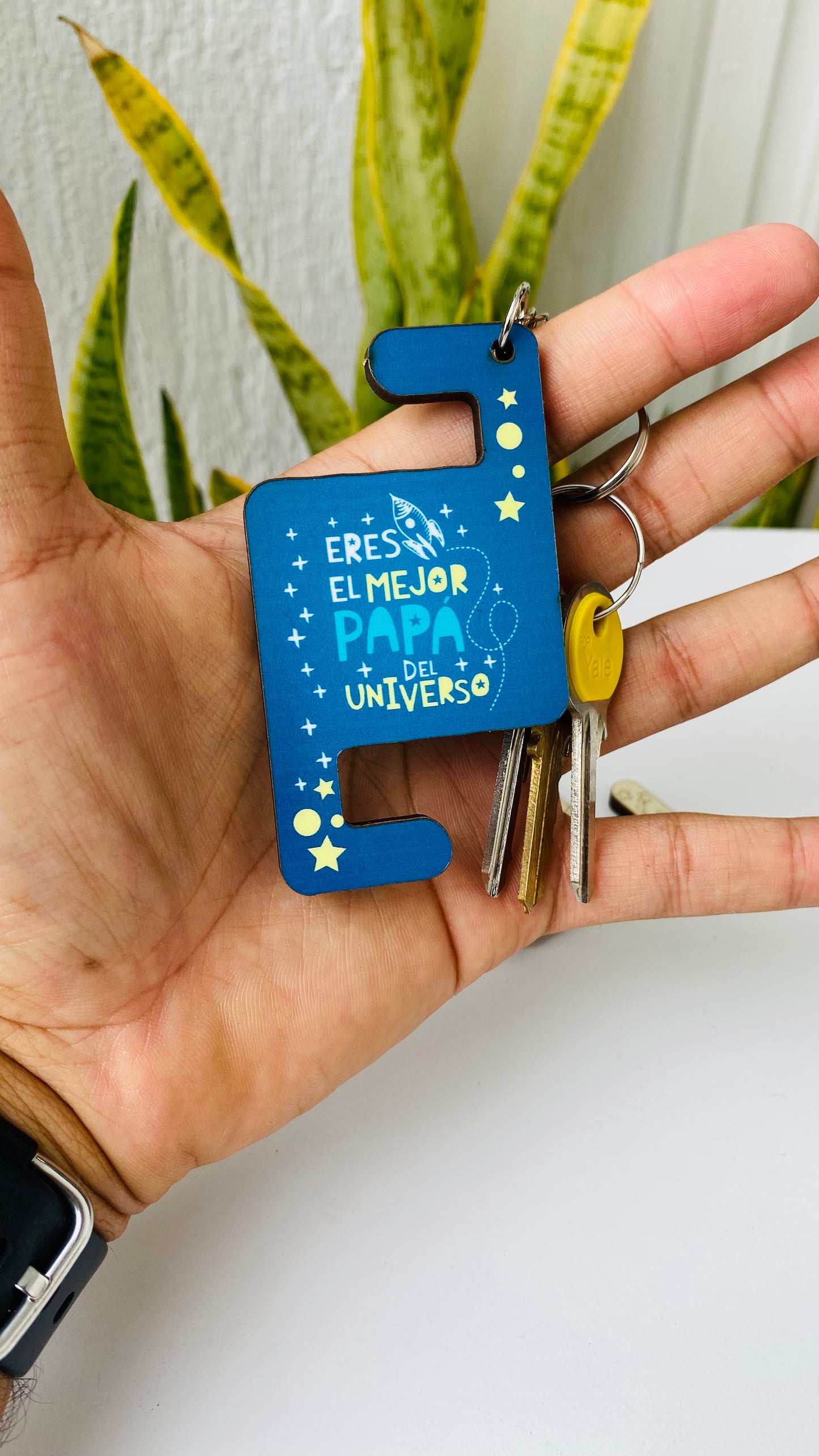Regala 5 LLAVEROS PORTACELULAR a 5 PAPÁS diferentes! El Regalo Útil y Emotivo que cada Papá Merece + REGALO