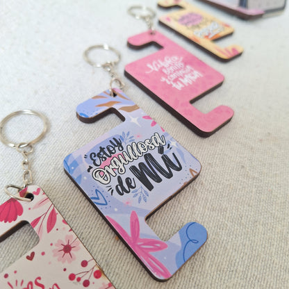 Set de 5 LLAVEROS PORTACELULAR edición DÍA DE LA MUJER + 1 REGALO para TI!