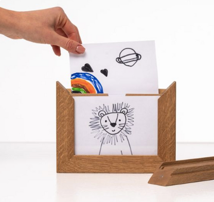 Portarretrato Mágico: Organiza, Protege y Muestra las Obras de Arte de tus Hijos